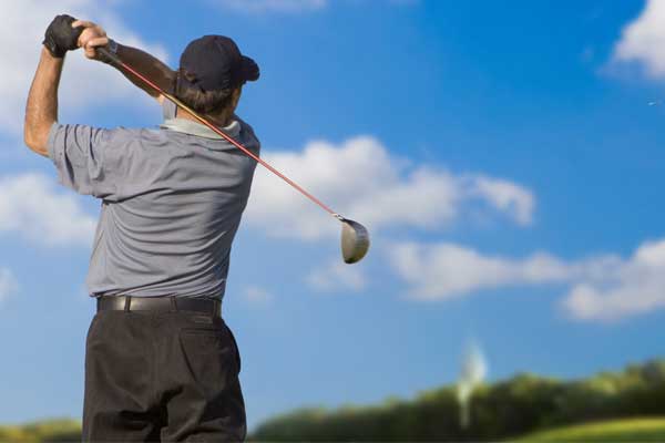Golf e spalla: i traumi più frequenti